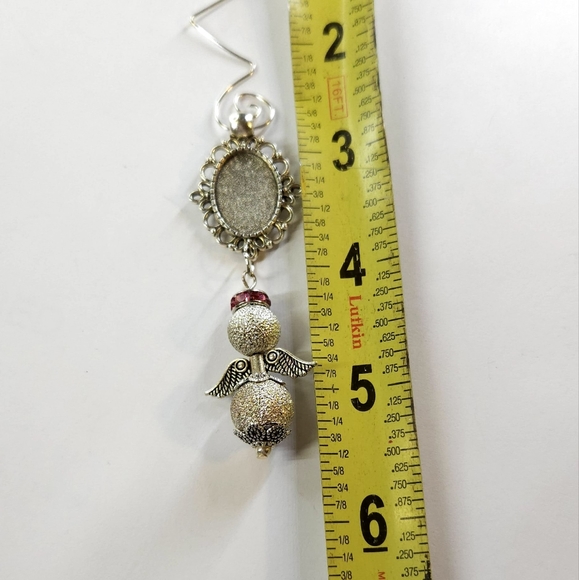 Handmade Beaded Angel & Photo Frame Ornament, Memorial or Wedding Bouquet Charm - Picture 9 of 9